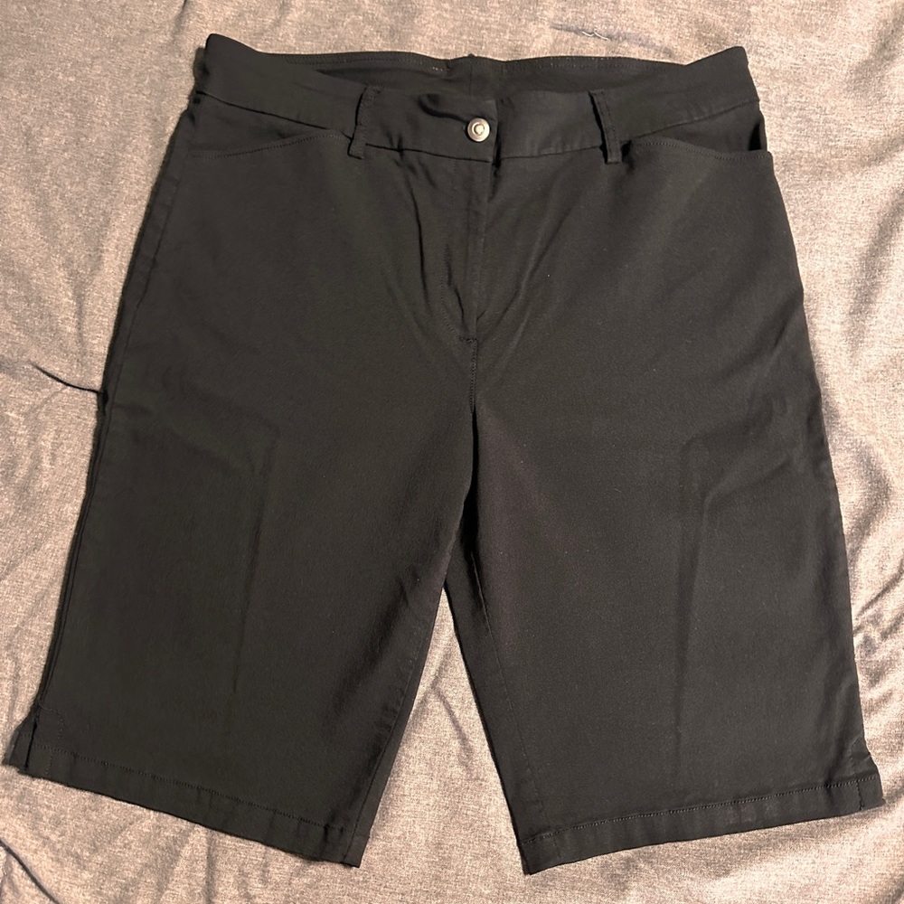 Ruby Rd. size 16, excellent used condition.Very little wear, pet/smoke free home